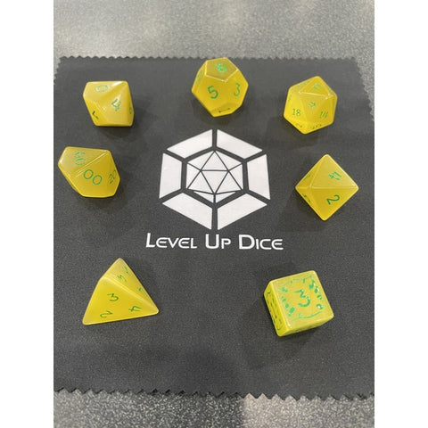 Image of Level up Semi-precious stone deluxe Dice